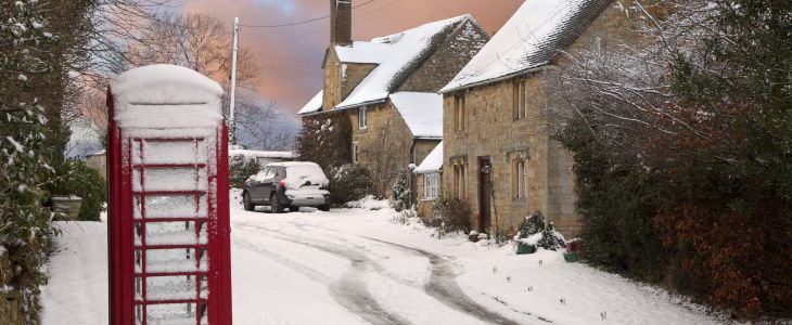 Study in the UK - Holidays - Across the Pond - Christmas in the Cotswolds - The Holiday 