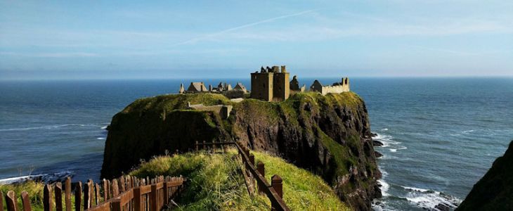 Dunnottar Castle, Aberdeenshire - Study in Scotland - Across the Pond Canada 