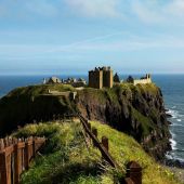 Dunnottar Castle, Aberdeenshire - Study in Scotland - Across the Pond Canada 